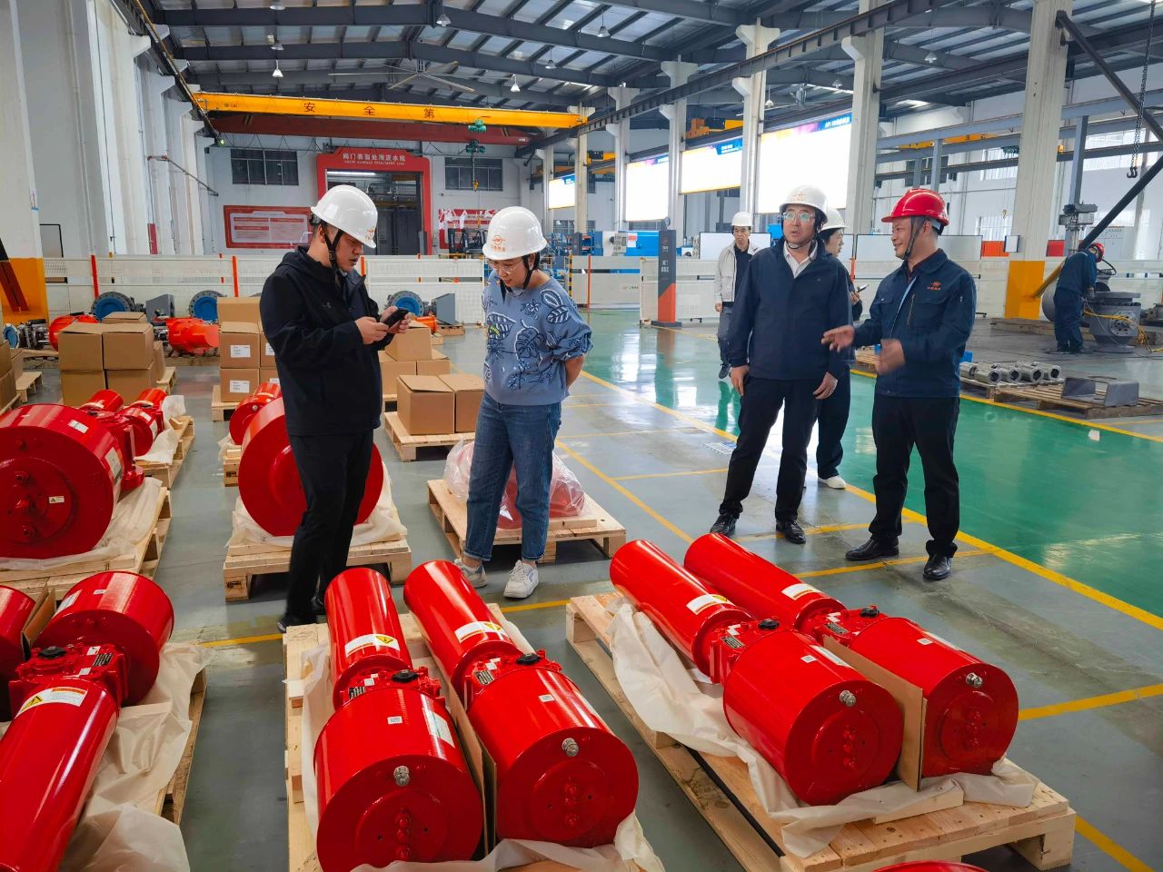 技術(shù)交流促發(fā)展，攜手共進(jìn)謀新篇——伊泰伊犁能源一行蒞臨江恒閥業(yè)考察交流紀(jì)實(shí)